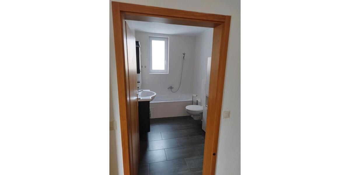 Erdgeschoßwohnung Ellenberg - 2 Zimmer, 75 m&sup2;, 650&euro; | Angebot:24490153