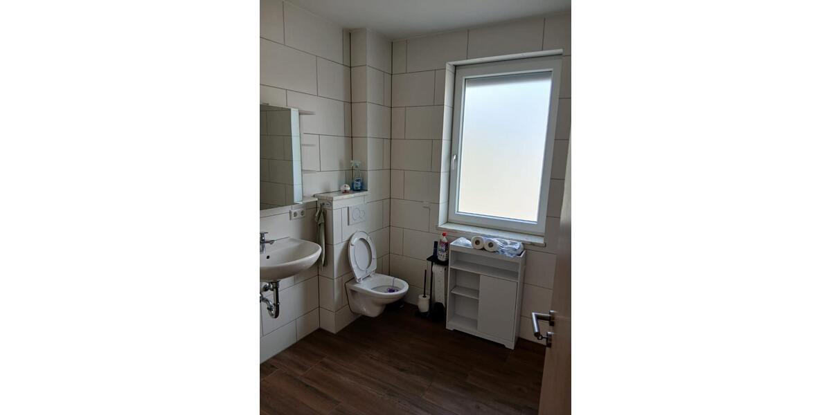 Etagenwohnung Ravenstein - 3 Zimmer, 90 m&sup2;, 1.200&euro; | Angebot:26490482