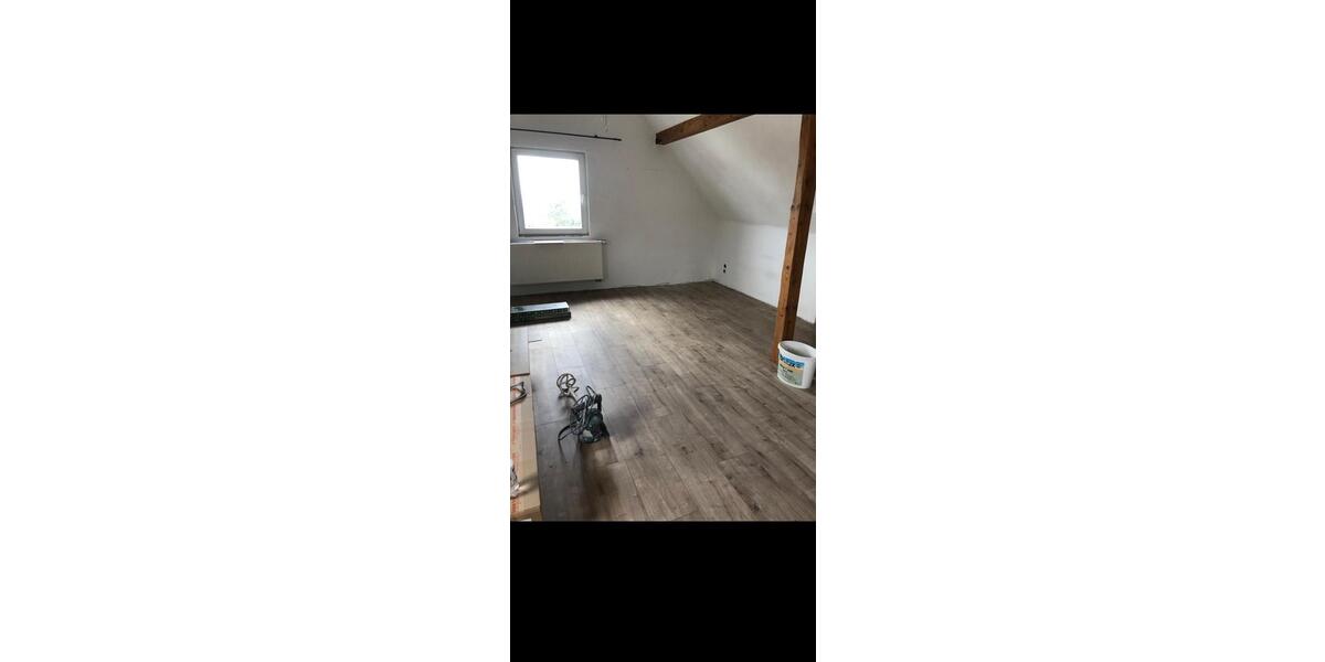 Dachgeschoßwohnung Kaisersesch - 1.5 Zimmer, 100 m&sup2;, 700&euro; | Angebot:26356339
