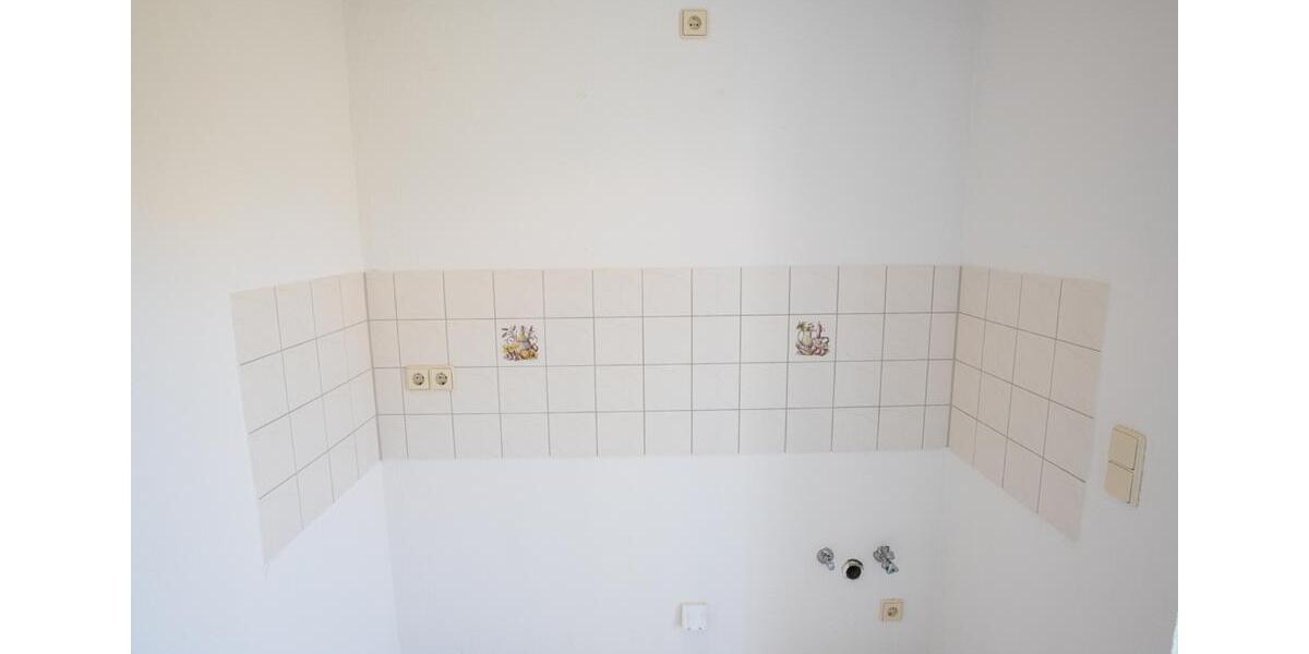 Dachgeschoßwohnung Roßwein - 1 Zimmer, 34 m&sup2;, 210&euro; | Angebot:25322150