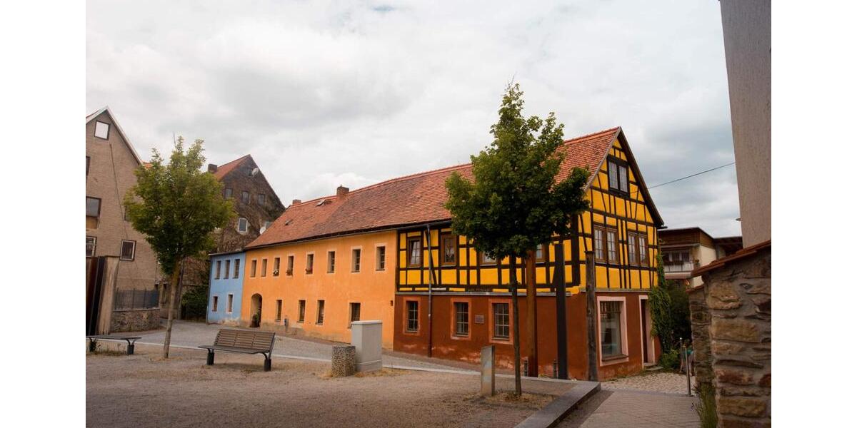 Etagenwohnung Neustadt an der Orla - 3 Zimmer, 70 m&sup2;, 450&euro; | Angebot:25994964