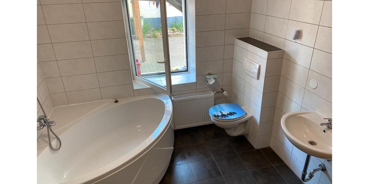 Erdgeschoßwohnung Schönebeck (Elbe) - 2 Zimmer, 62 m&sup2;, 350&euro; | Angebot:26293102