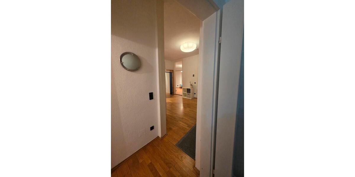 Etagenwohnung Ulm Obertalfingen - 5 Zimmer, 143 m&sup2;, 630&euro; | Angebot:24636458