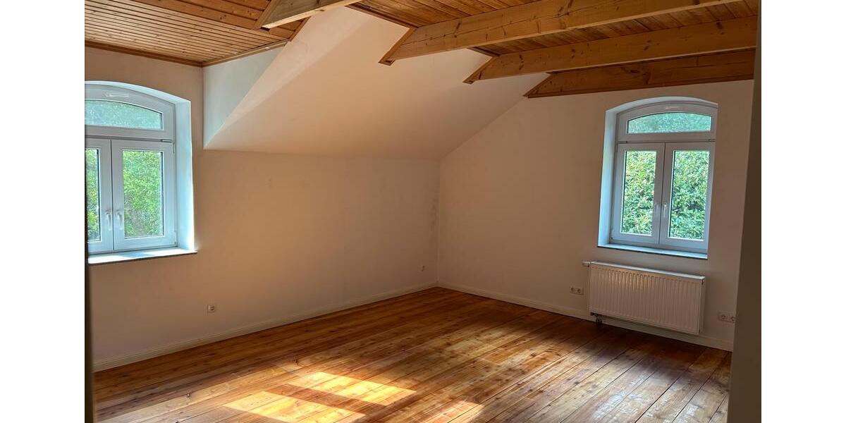 Etagenwohnung Drochtersen - 3 Zimmer, 100 m&sup2;, 880&euro; | Angebot:26394108