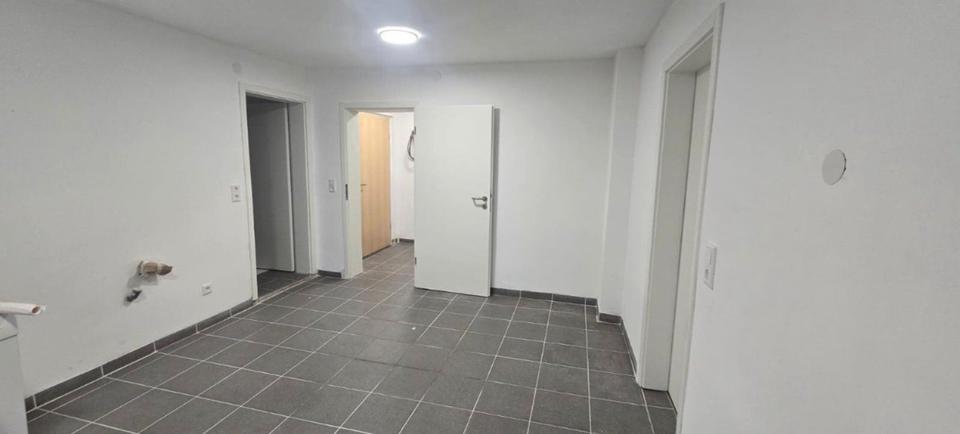 Erdgeschoßwohnung Alsfeld - 3 Zimmer, 75 m&sup2;, 750&euro; | Angebot:23702984