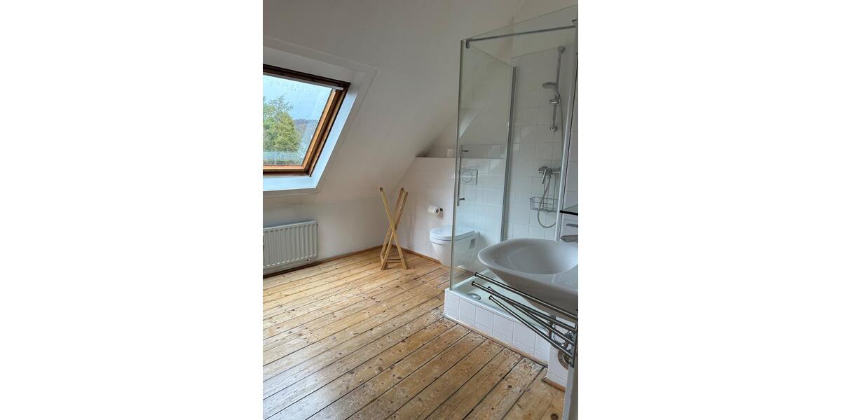 Dachgeschoßwohnung Bad Honnef - 2 Zimmer, 55 m&sup2;, 930&euro; | Angebot:26407196