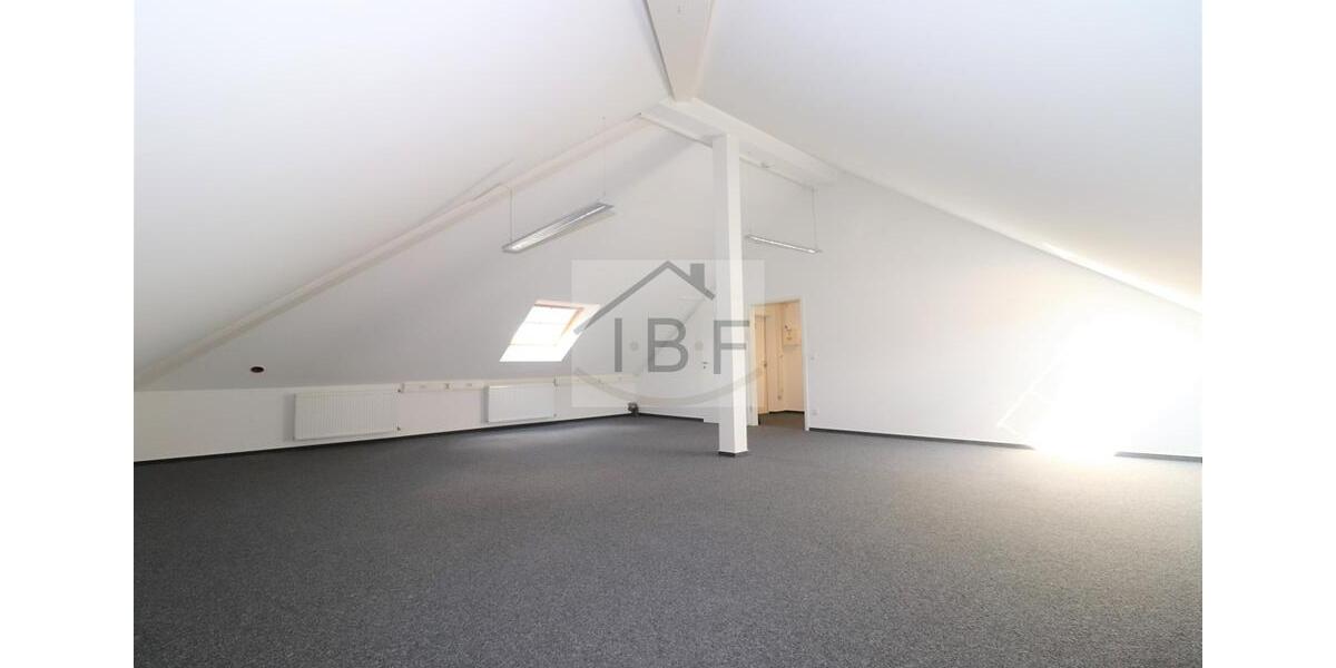 Gewerbeobjekt Netphen - 910&euro; | Angebot:21668076