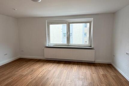 zentrale und stilvolle 3 Zimmer Wohnung
