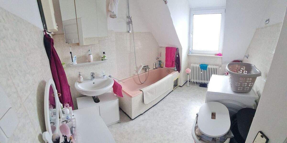 Etagenwohnung Wiesbaden Sonnenberg - 2 Zimmer, 51 m&sup2;, 650&euro; | Angebot:26741537