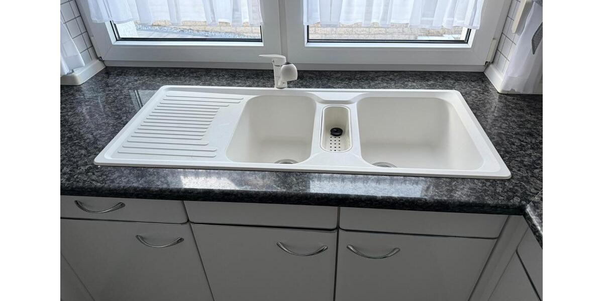 Etagenwohnung Breitenworbis - 4 Zimmer, 170 m&sup2;, 995&euro; | Angebot:26041703