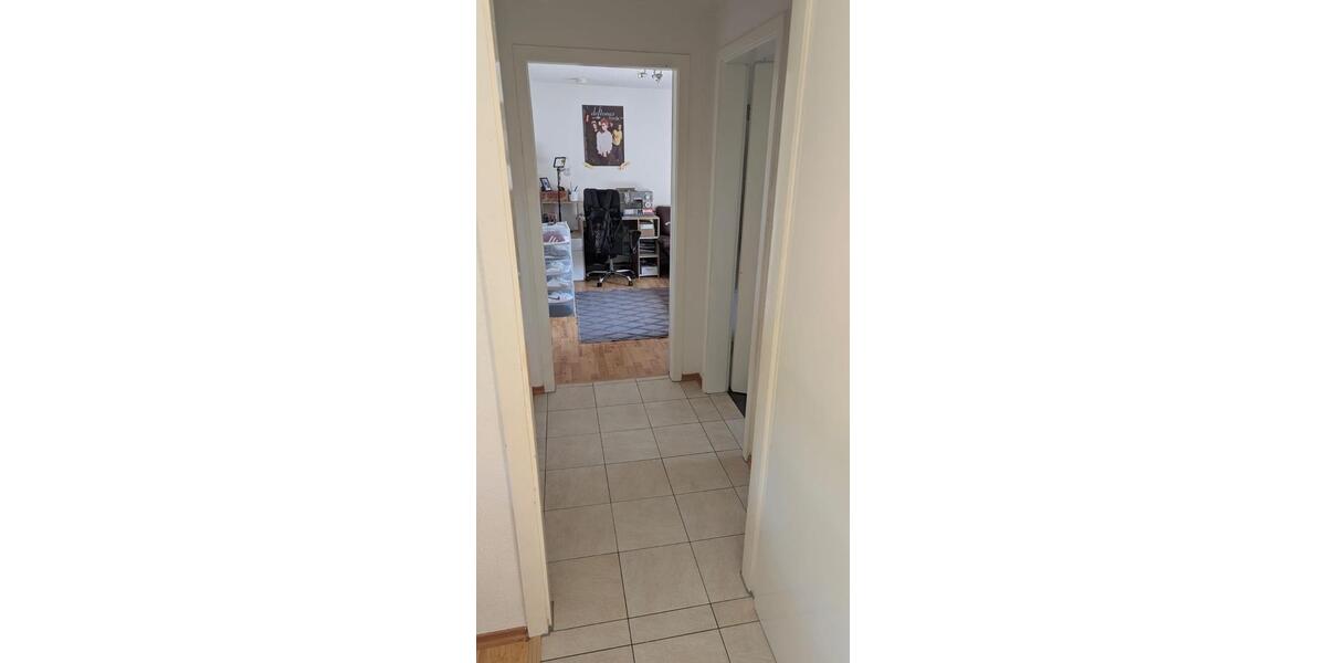 Dachgeschoßwohnung Papenburg - 3 Zimmer, 90 m&sup2;, 600&euro; | Angebot:27586237