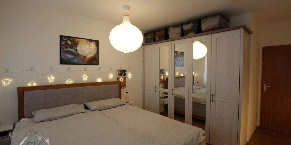 Hochwertige 3 Zi. Whg. mit Loggia, Garage und 2 Stellplätzen in Puchheim wartet auf neue Bewohner! 3 zimmer