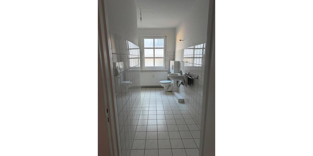 Dachgeschoßwohnung Geestland Bad Bederkesa - 4.5 Zimmer, 90 m&sup2;, 650&euro; | Angebot:25883988