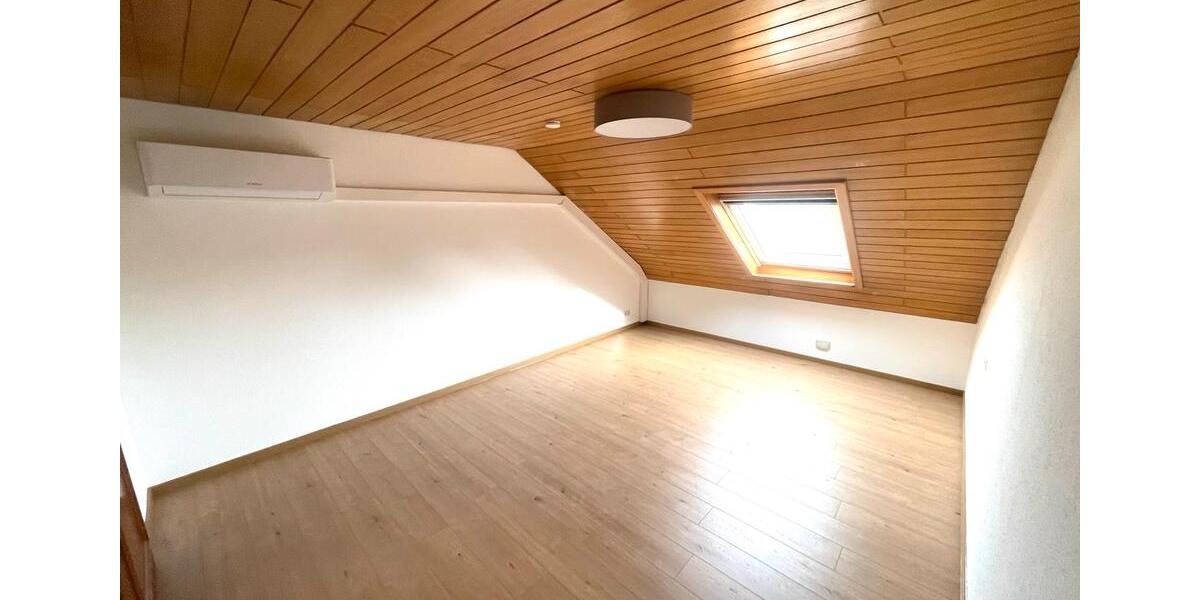 Dachgeschoßwohnung Aspach - 3 Zimmer, 92 m&sup2;, 950&euro; | Angebot:26354844