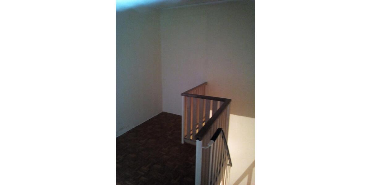 Reihenhaus Steinhöfel - 5 Zimmer, 130 m&sup2;, 1.250&euro; | Angebot:25299201