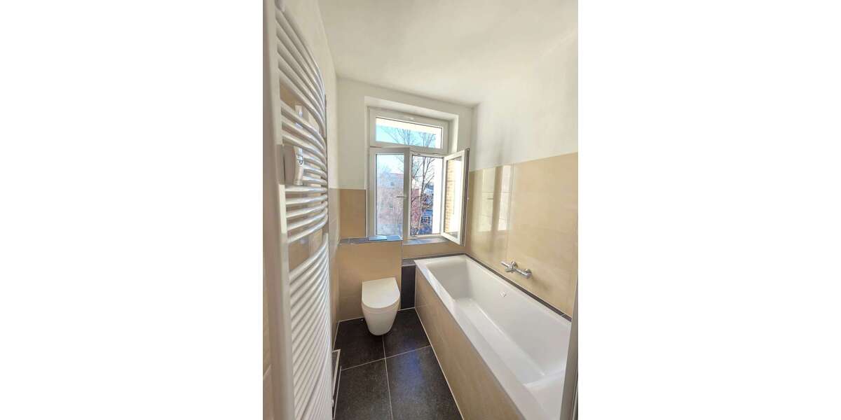 Etagenwohnung Limbach-Oberfrohna Oberfrohna - 5 Zimmer, 130 m&sup2;, 850&euro; | Angebot:24772806