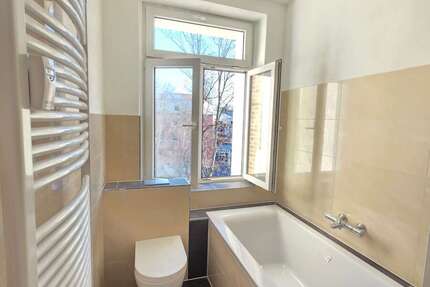 Wohnung Limbach-Oberfrohna Oberfrohna - 5 Zimmer, 130 m&sup2;, 850&euro; | Angebot:24772806