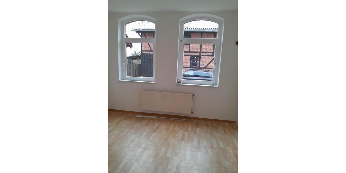 Erdgeschoßwohnung Parchim - 2 Zimmer, 73 m&sup2;, 410&euro; | Angebot:25339381