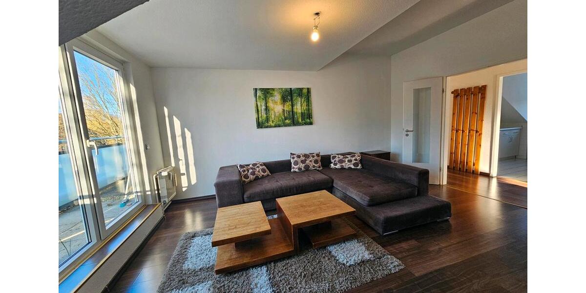 Dachgeschoßwohnung Hamburg Wandsbek - 2 Zimmer, 62 m&sup2;, 1.470&euro; | Angebot:26047385