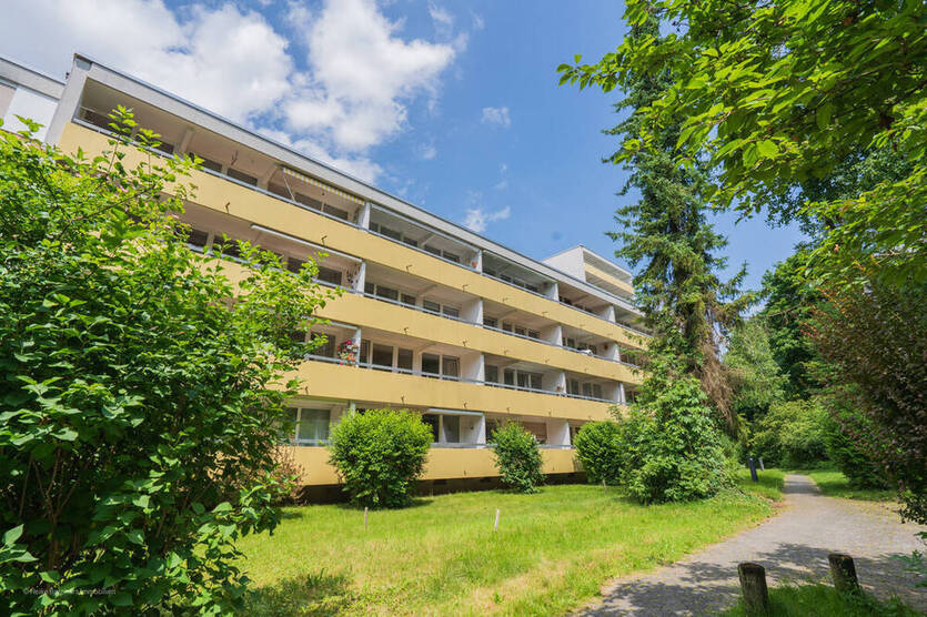 ***Heike Borchers Immobilien***Charmante Wohnung mit Blick ins Grüne***