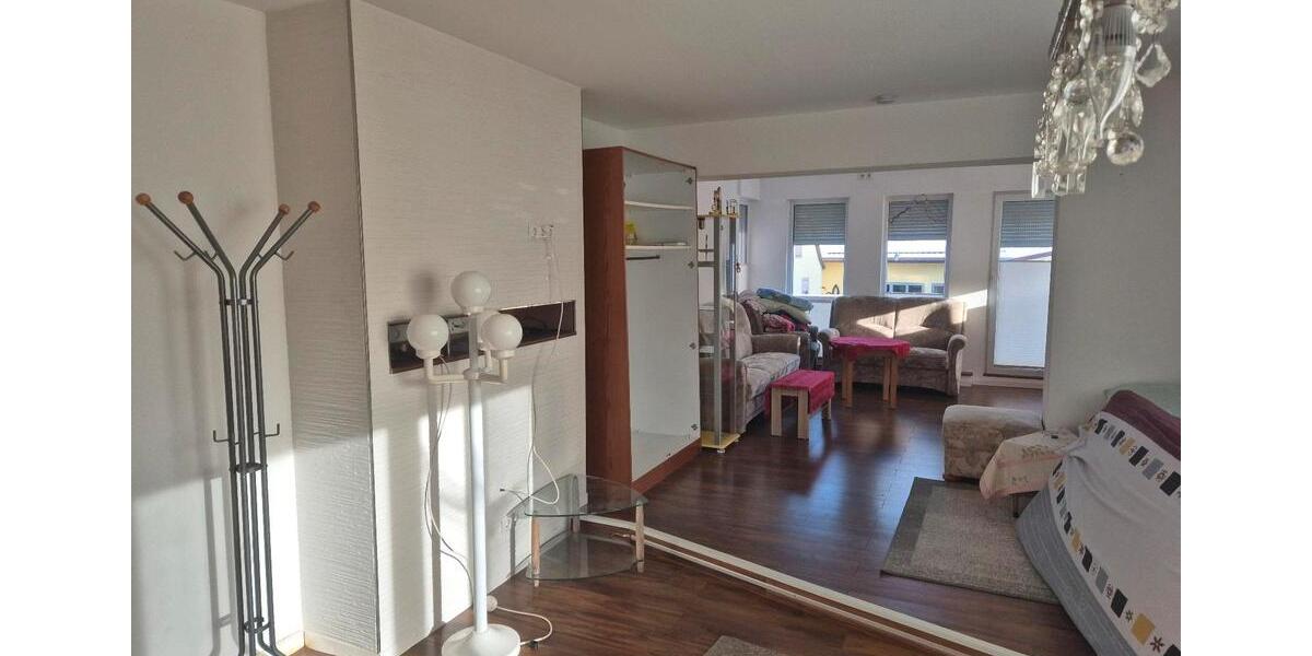 Etagenwohnung Karlstadt - 4 Zimmer, 100 m&sup2;, 1.000&euro; | Angebot:24779204