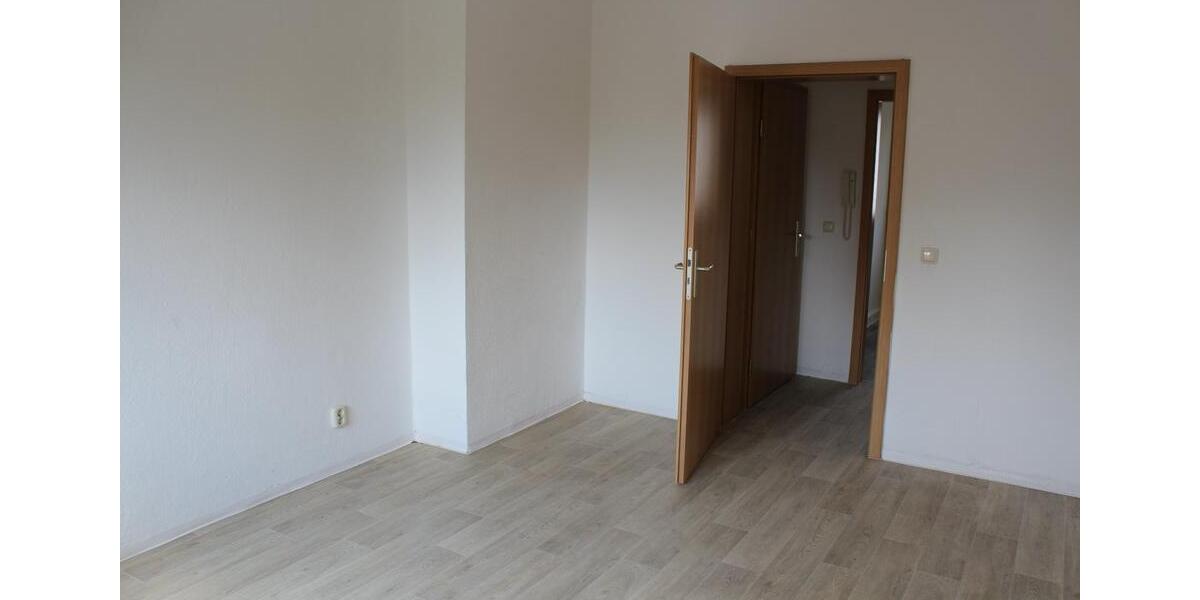 Dachgeschoßwohnung Eisenach - 3 Zimmer, 60 m&sup2;, 429&euro; | Angebot:26182982