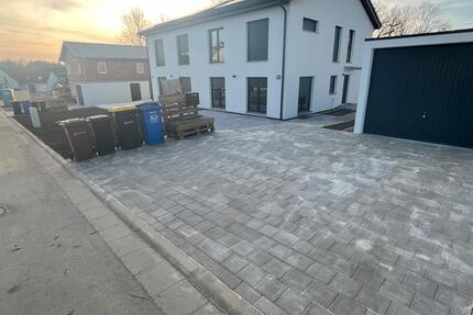 Haus Eckersdorf - 5 Zimmer, 142 m&sup2;, 1.700&euro; | Angebot:26579628