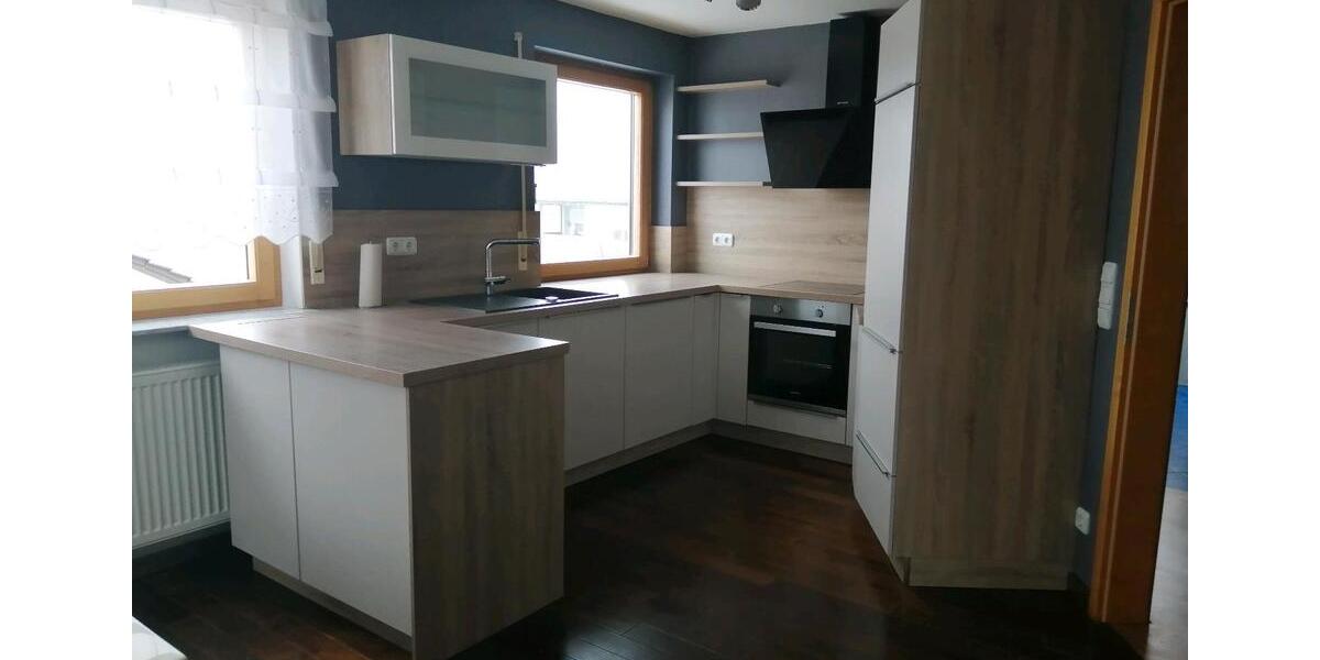 Dachgeschoßwohnung Theres - 3 Zimmer, 95 m&sup2;, 1.000&euro; | Angebot:24475218