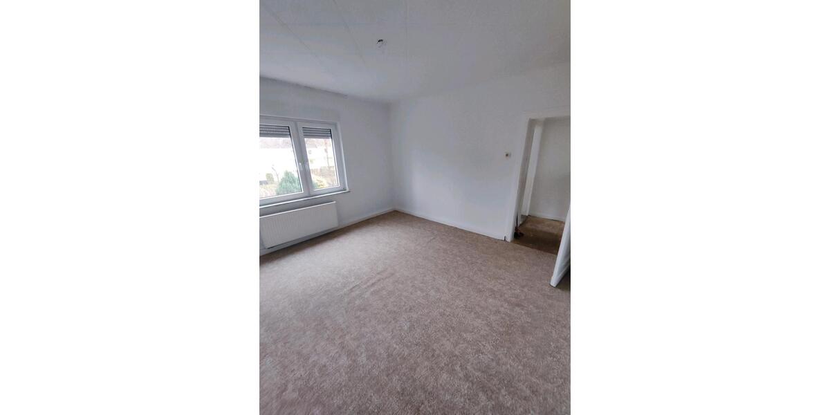 Erdgeschosswohnung mit Gartenanteil zu vermieten 3 zimmer