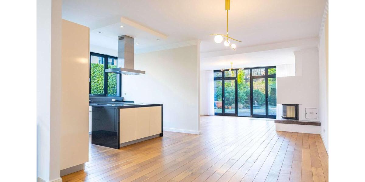 Maisonettenwohnung Hamburg Harburg - 4 Zimmer, 215 m&sup2;, 2.495&euro; | Angebot:24876425