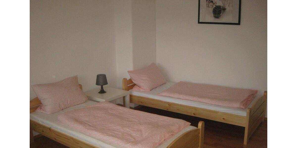 Wohnen auf Zeit Kassel - 4 Zimmer, 80 m&sup2;, 120&euro; | Angebot:24678407