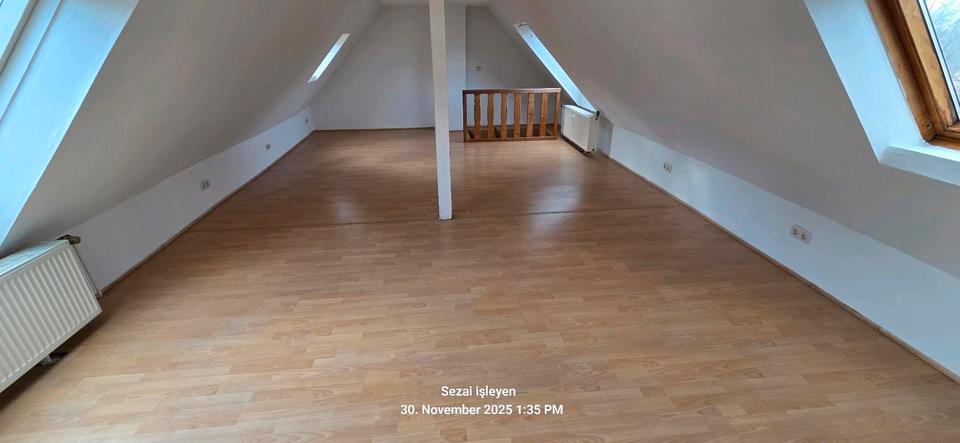 Helle 3,5 Zimmer Maisonette-Wohnung im 2. OG in Hüttenheim 3 zimmer