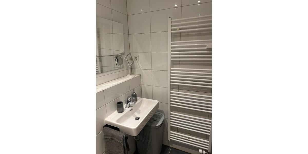 Etagenwohnung Mönchengladbach Nord - 1 Zimmer, 30 m&sup2;, 850&euro; | Angebot:25824112