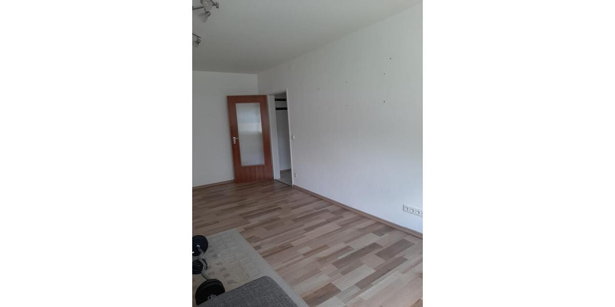 Etagenwohnung Weißbach - 2 Zimmer, 63 m&sup2;, 700&euro; | Angebot:25994981