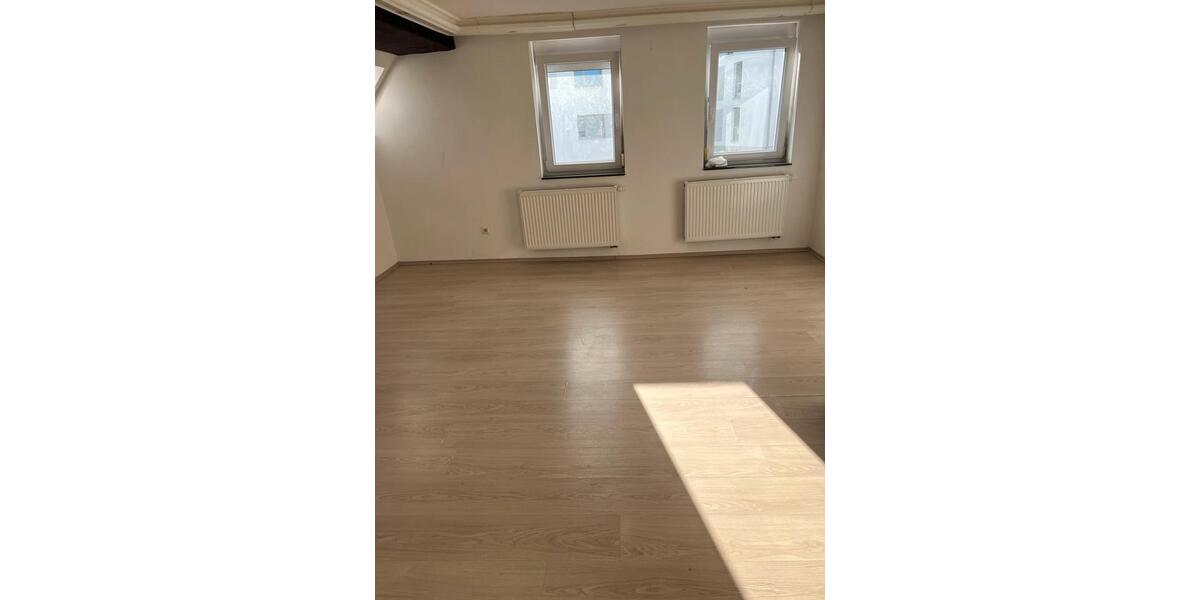 Große Maisonette 4 zimmerwohnung in Magstadt 4 zimmer