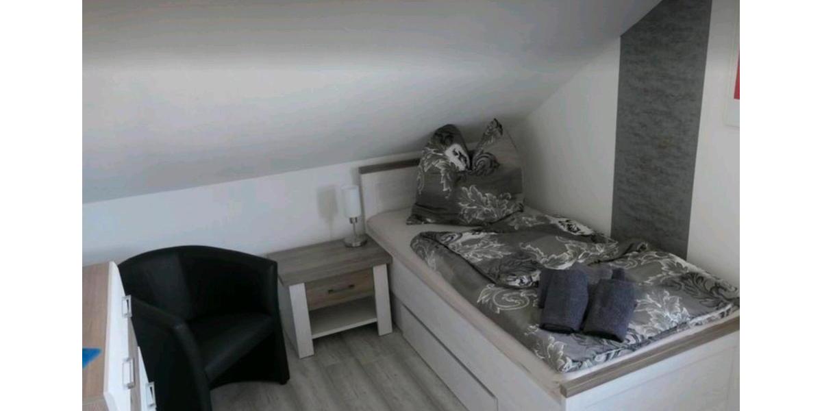 Wohnen auf Zeit Delligsen - 3 Zimmer, 70 m&sup2;, 20&euro; | Angebot:25628334