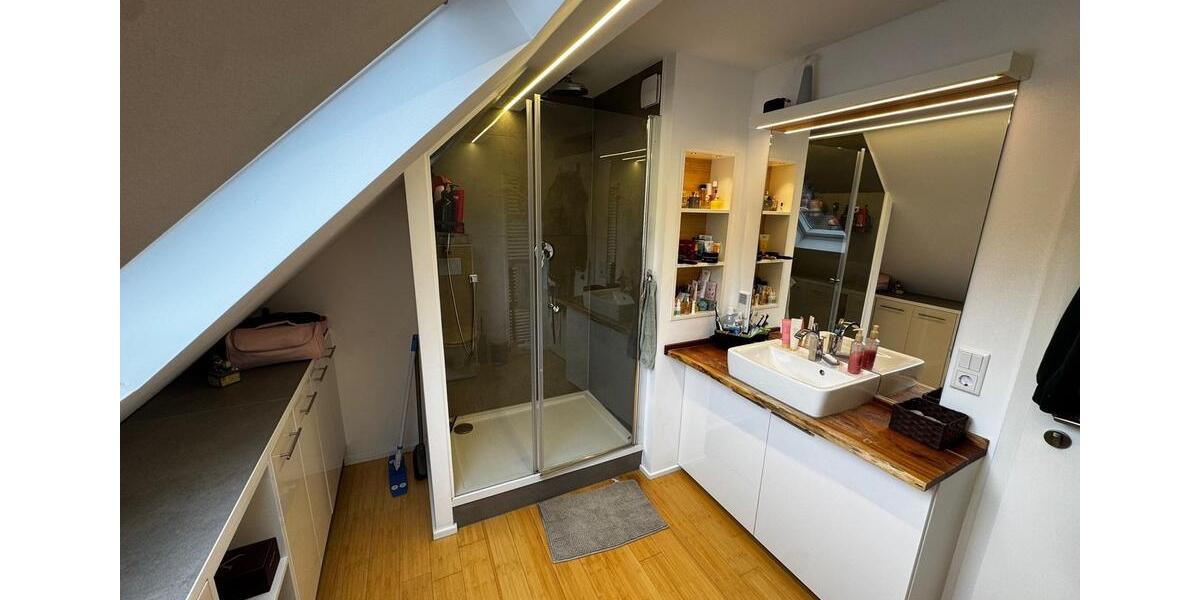 Dachgeschoßwohnung Wuppertal Beyenburg - 3 Zimmer, 55 m&sup2;, 560&euro; | Angebot:25146663