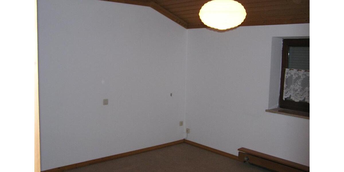 Dachgeschoßwohnung Schernfeld Birkhof - 2 Zimmer, 60 m&sup2;, 550&euro; | Angebot:25639615