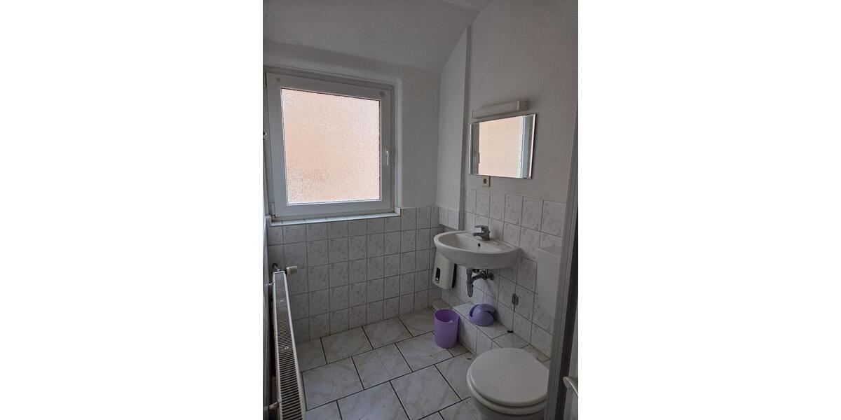 Etagenwohnung Rinteln - 2 Zimmer, 50 m&sup2;, 15&euro; | Angebot:26048301