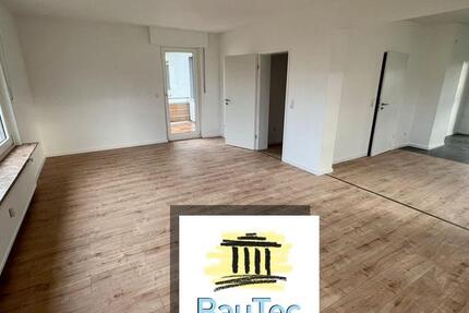 Wohnen mit Komfort: Sanierte 4-Zimmer-Wohnung in toller Lage - 