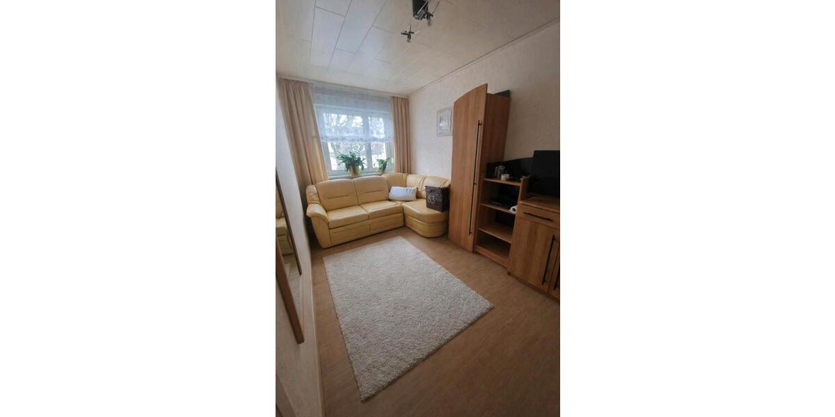 Erdgeschoßwohnung Hoyerswerda - 3 Zimmer, 63 m&sup2;, 480&euro; | Angebot:25100568