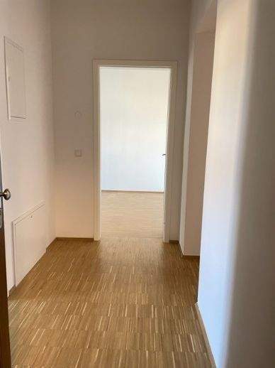 Etagenwohnung Chemnitz Sonnenberg - 2 Zimmer, 58 m&sup2;, 380&euro; | Angebot:26037490