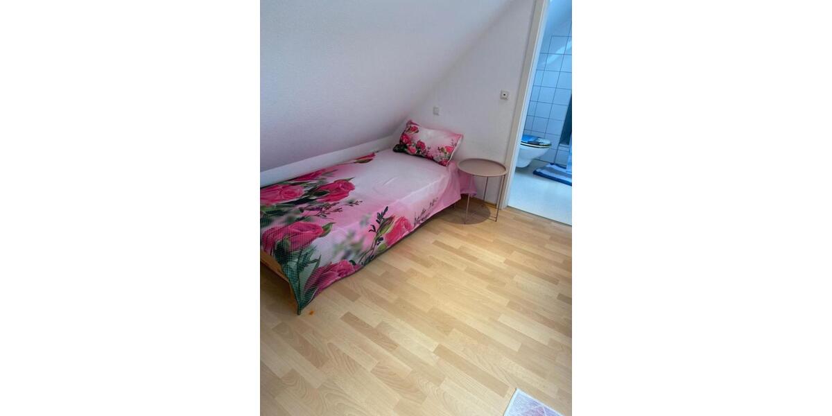 Wohnen auf Zeit Brüggen - 1 Zimmer, 18 m&sup2;, 400&euro; | Angebot:25297681