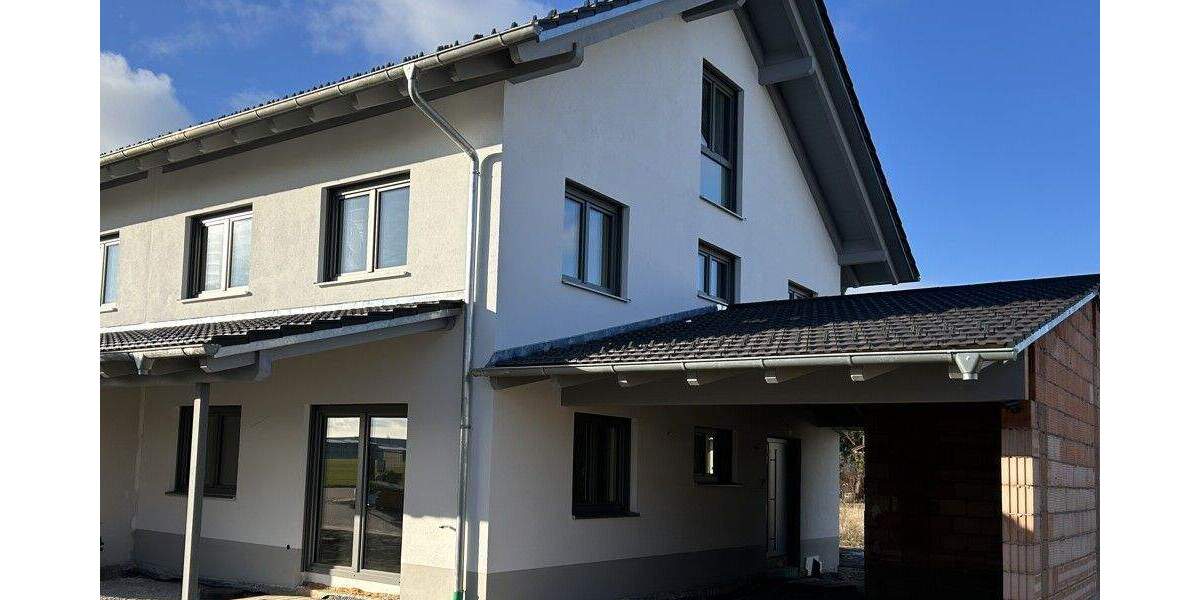 Doppelhaushälfte Ampfing - 5 Zimmer, 151 m&sup2;, 1.900&euro; | Angebot:25777045