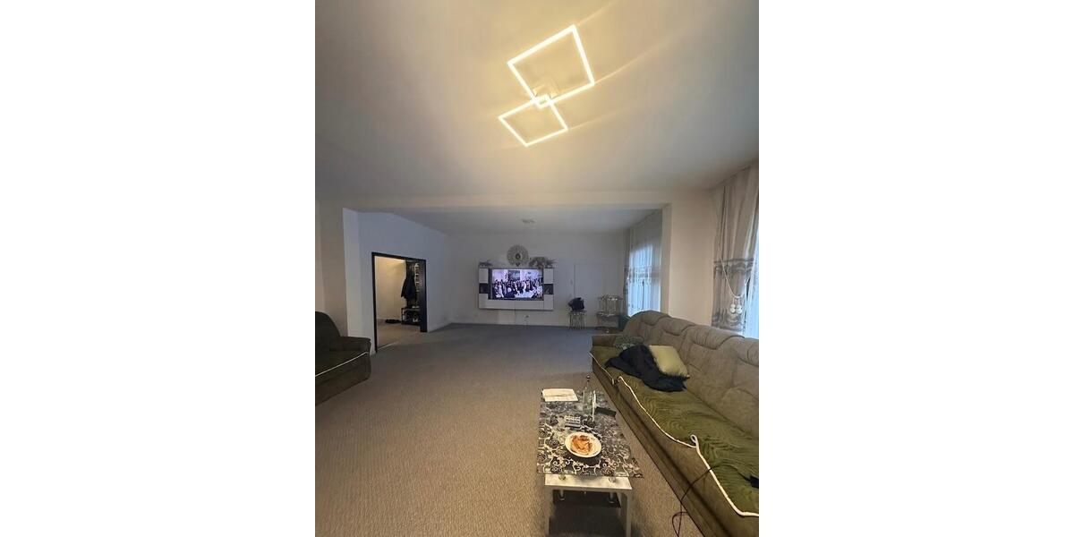Einfamilienhaus Hambühren - 6 Zimmer, 160 m&sup2;, 1.500&euro; | Angebot:26423450