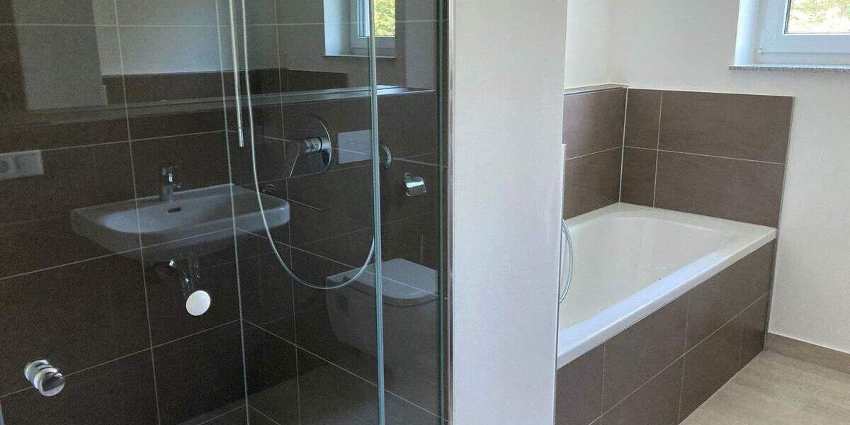 Etagenwohnung Schweinfurt Musikerviertel und amerik. Siedlung - 3 Zimmer, 89 m&sup2;, 995&euro; | Angebot:26189401