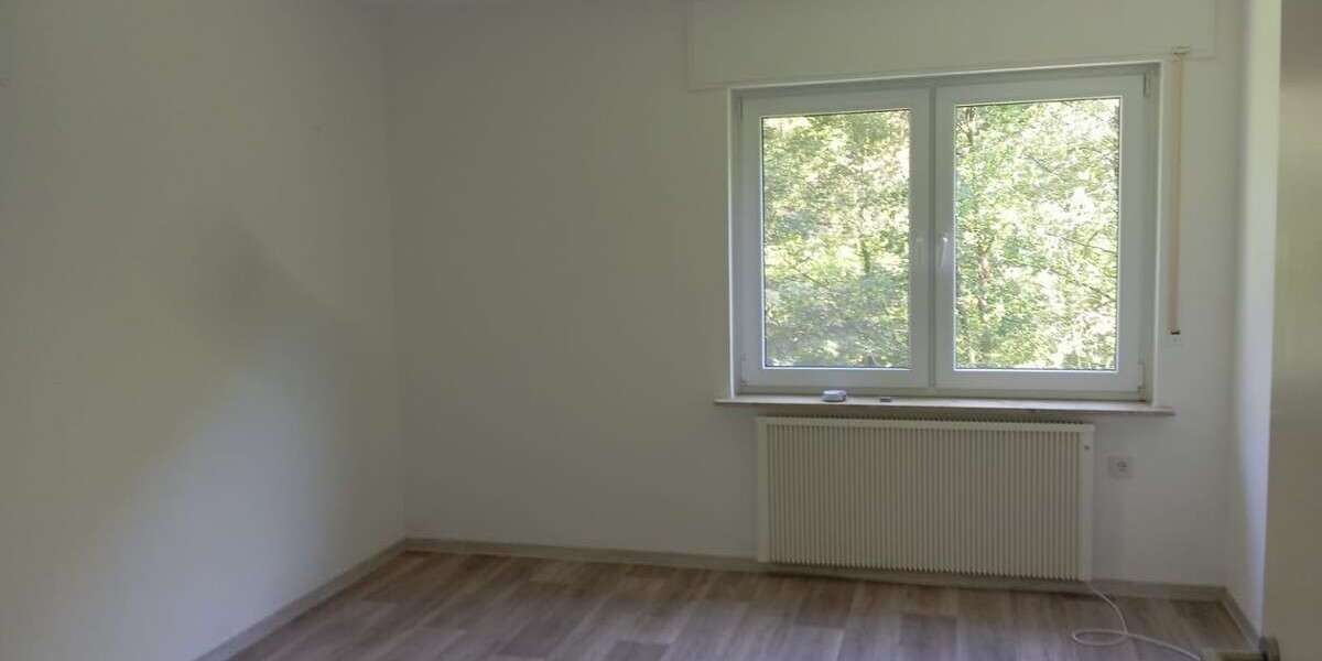 Etagenwohnung Altena - 2 Zimmer, 68 m&sup2;, 400&euro; | Angebot:27194626