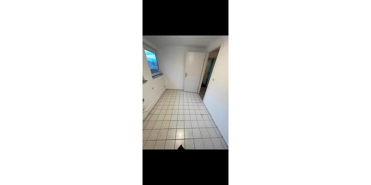 Etagenwohnung Delmenhorst Düsternort - 4 Zimmer, 80 m&sup2;, 950&euro; | Angebot:25287212
