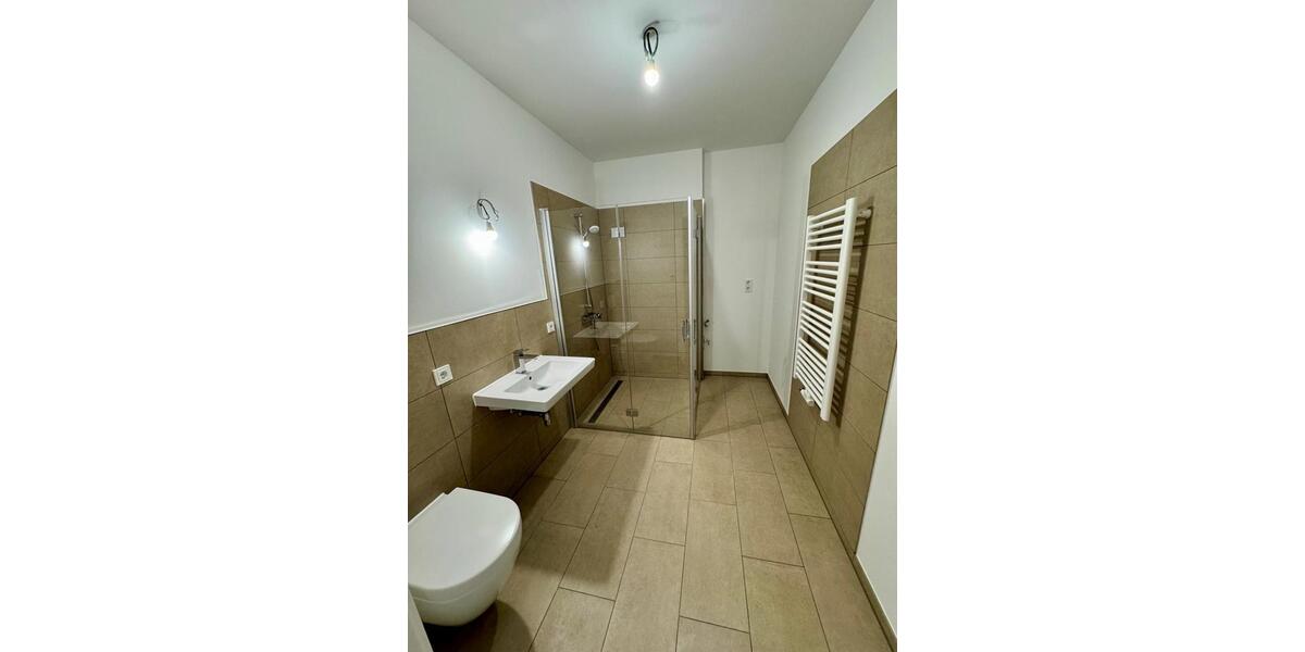 Erdgeschoßwohnung Hamburg Wandsbek - 2 Zimmer, 68 m&sup2;, 1.435&euro; | Angebot:26701792