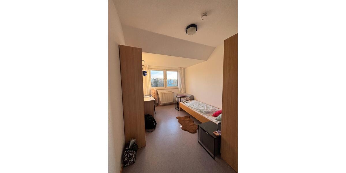 Wohnen auf Zeit Osnabrück - 7 Zimmer, 15 m&sup2;, 348&euro; | Angebot:26184314